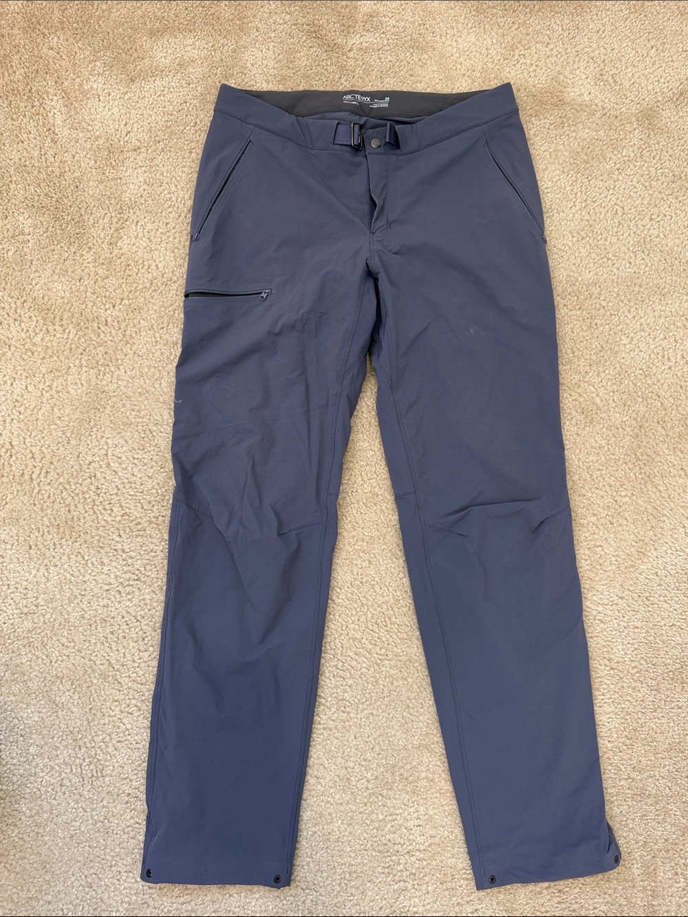 Arc'teryx Men's Navy Cargo Softshell Pants